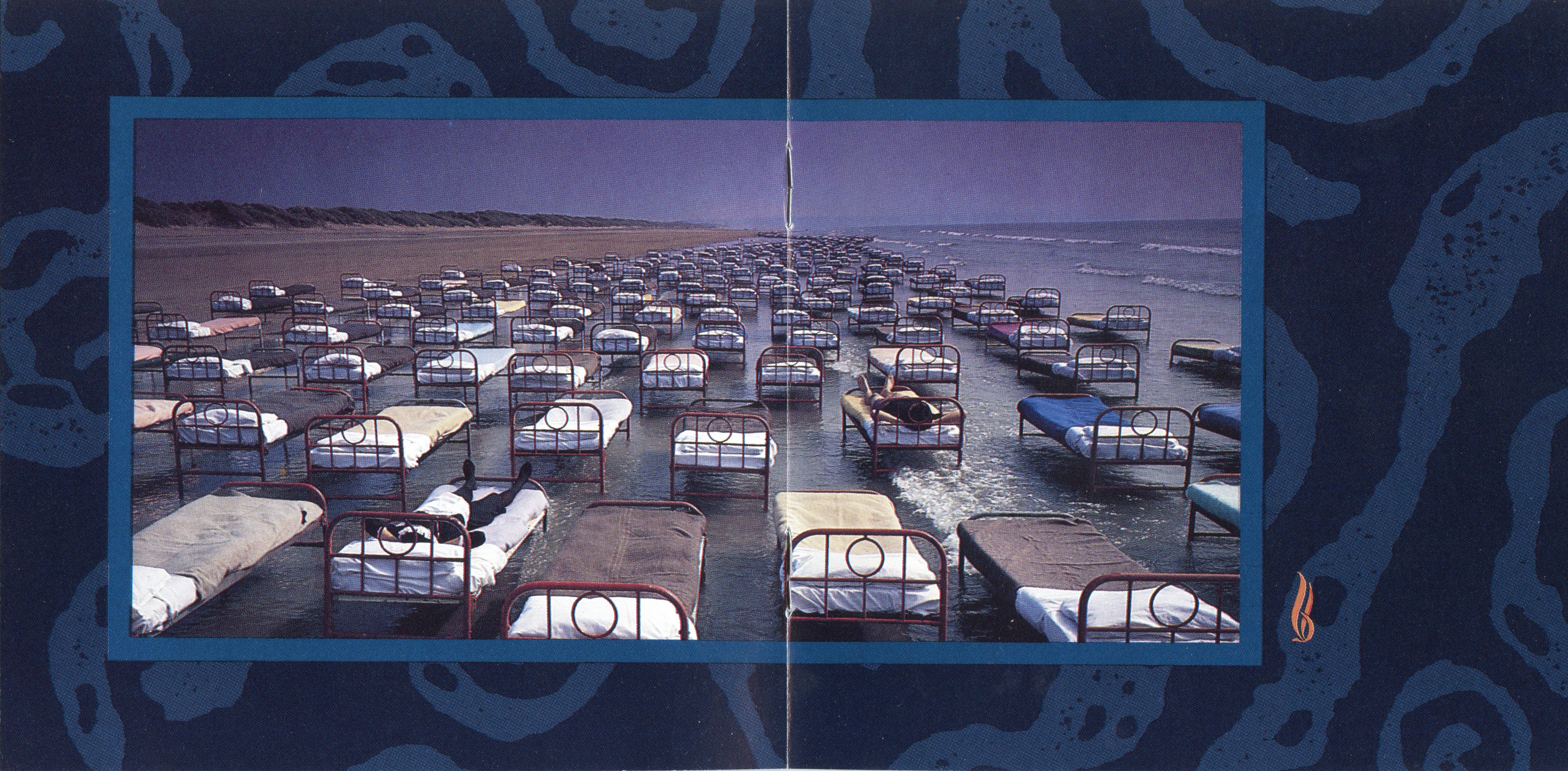 Pink Floyd A Momentary Lapse Of Reason Booklet05 Us Cd Covers Cover Century Over 500 000 Album Art Covers For Free